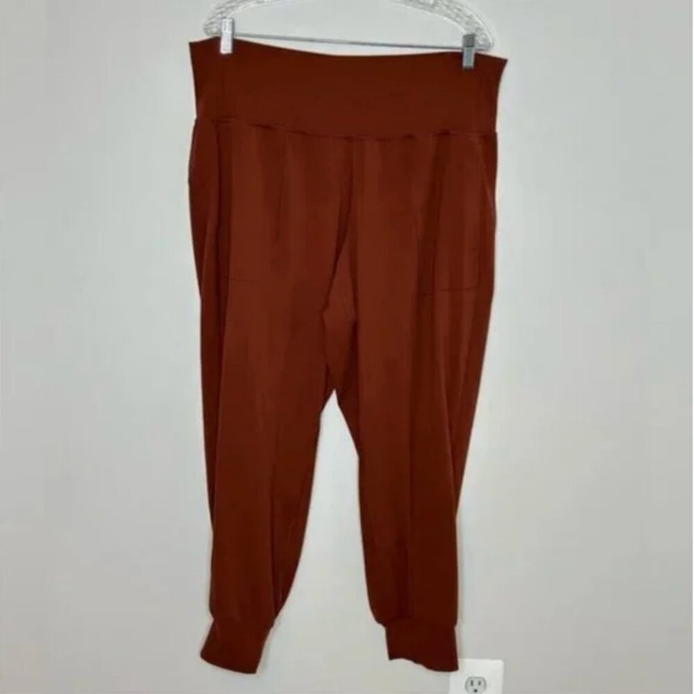 Athleta Salutation Jogger In A Rust Color Size 2x - image 3